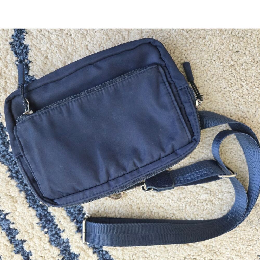 Nautica Navy Crossbody Travel Bag Organizer Utility Shoulder Bag